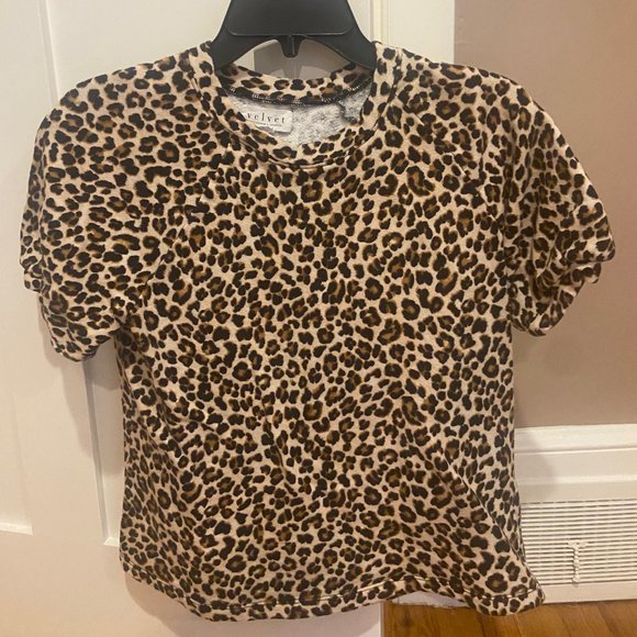 Leopard print short-sleeved sweatshirt - Size S - Picture 1 of 2